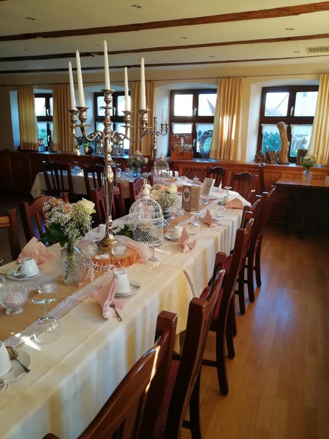 Dinkelsbühl Gasthaus Dollinger מראה חיצוני תמונה