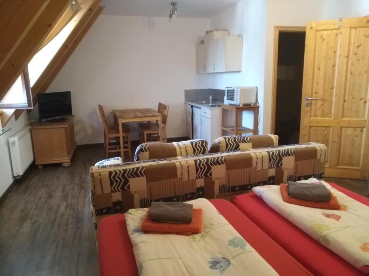 Dinkelsbühl Gasthaus Dollinger חדר תמונה